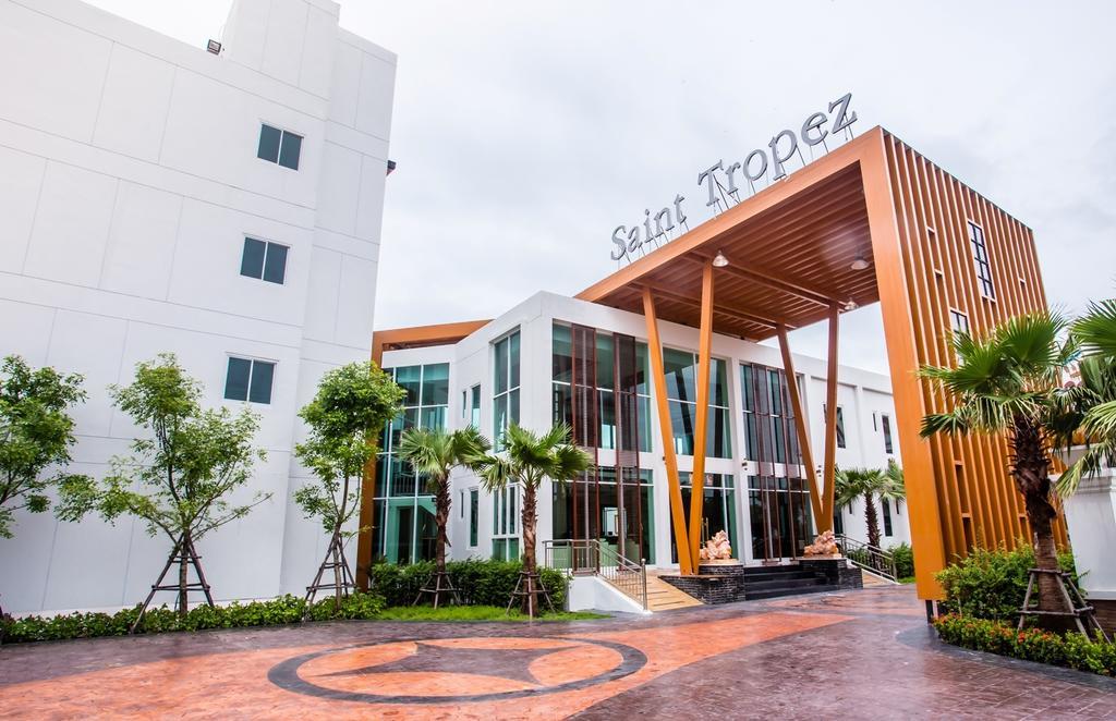 Saint Tropez Beach Hotel Chanthaburi Esterno foto