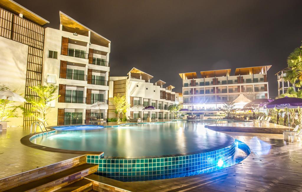 Saint Tropez Beach Hotel Chanthaburi Esterno foto