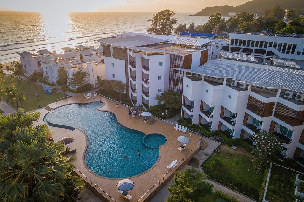 Saint Tropez Beach Hotel Chanthaburi Esterno foto