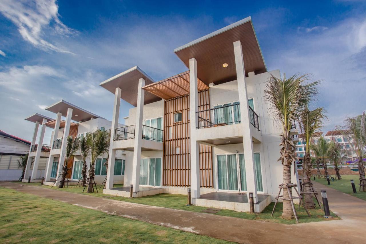 Saint Tropez Beach Hotel Chanthaburi Camera foto