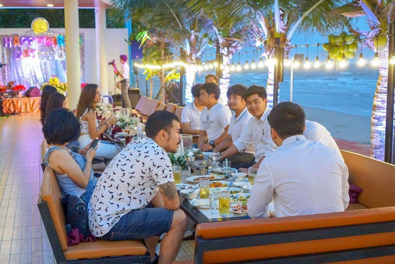 Saint Tropez Beach Hotel Chanthaburi Esterno foto