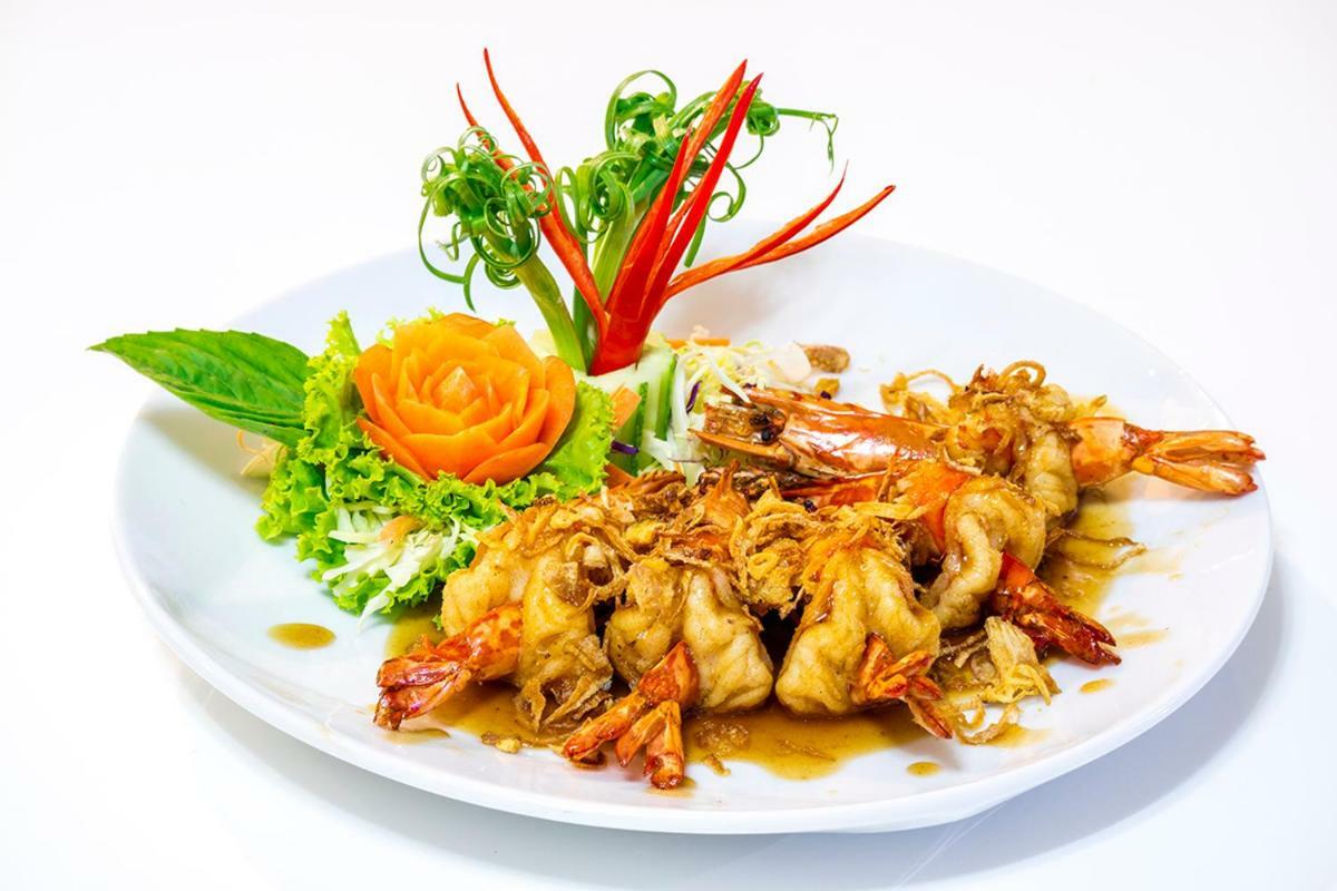 Saint Tropez Beach Hotel Chanthaburi Esterno foto
