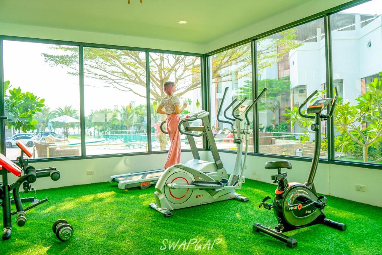 Saint Tropez Beach Hotel Chanthaburi Esterno foto